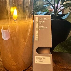 Revlon Illuminance Serum Tint